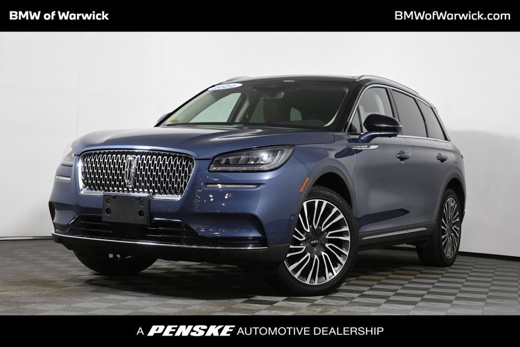 Used 2022 Lincoln Corsair Reserve w/ Equipment Group 201A AWD/4WD image 1