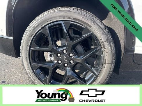 New 2026 Chevrolet Traverse RS image 9