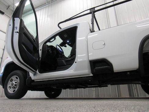 Used 2025 Chevrolet Silverado 2500 W/T w/ WT Convenience Package AWD/4WD image 18