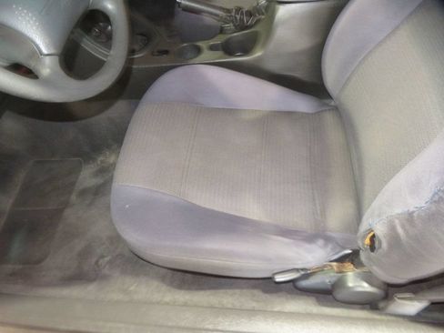 Used 2004 Ford Mustang Coupe RWD image 18