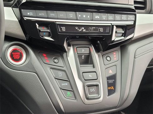 Certified 2025 Honda Odyssey EX-L image 26