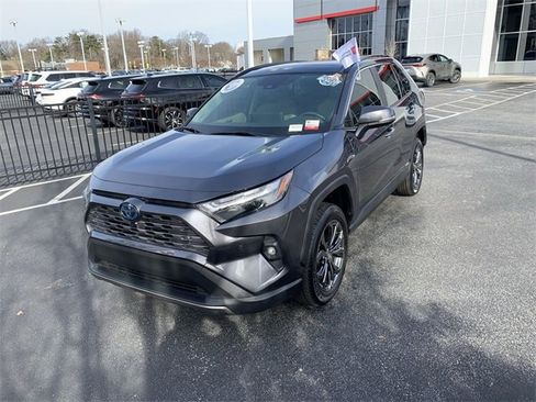Used 2024 Toyota RAV4 Limited image 4