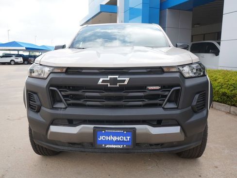New 2026 Chevrolet Colorado Trail Boss AWD/4WD image 3
