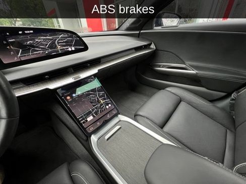 Used 2024 Lucid Air Touring AWD/4WD image 9