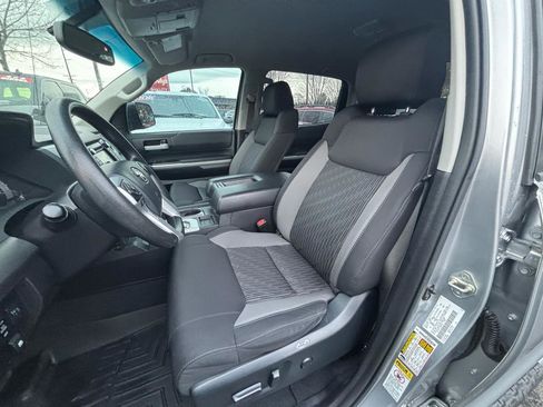 Used 2016 Toyota Tundra SR5 w/ TRD Off Road Package image 8