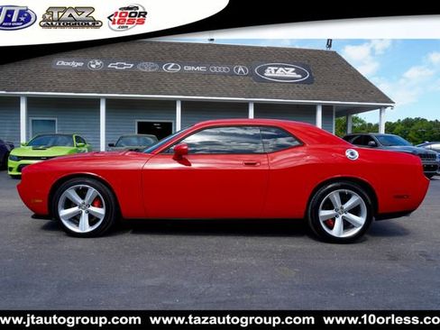 Used 2010 Dodge Challenger SRT8 w/ SRT Option Group II RWD image 7
