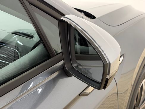 Used 2024 Volkswagen Tiguan Wolfsburg Edition image 20