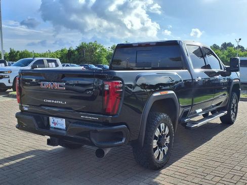 Used 2025 GMC Sierra 2500 Denali w/ Denali Reserve Package AWD/4WD image 5