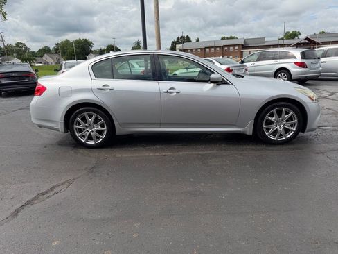 Used 2013 INFINITI G37 x Sedan w/ Premium Pkg AWD/4WD image 6