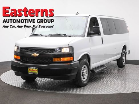 Used 2023 Chevrolet Express 3500 LS RWD image 1