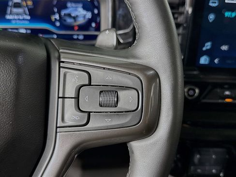 Used 2023 Chevrolet Silverado 1500 ZR2 w/ Technology Package AWD/4WD image 28