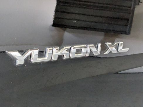 Used 2015 GMC Yukon XL SLT image 58