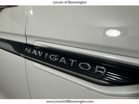 Used 2023 Lincoln Navigator Black Label AWD/4WD image 17