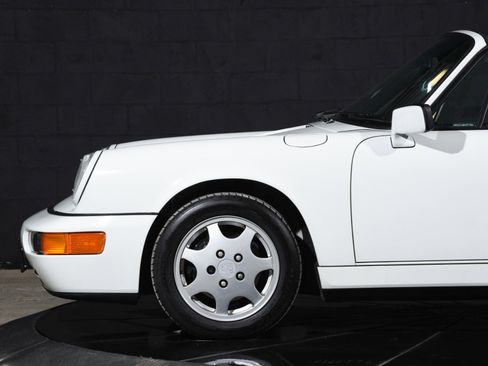 Used 1991 Porsche 911 Carrera image 34