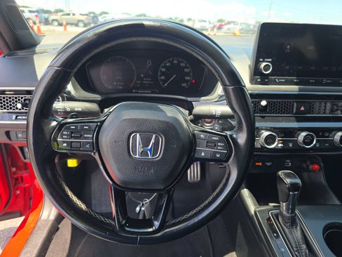 Used 2023 Honda Civic Sport image 8