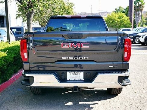 Used 2025 GMC Sierra 1500 SLT AWD/4WD image 5