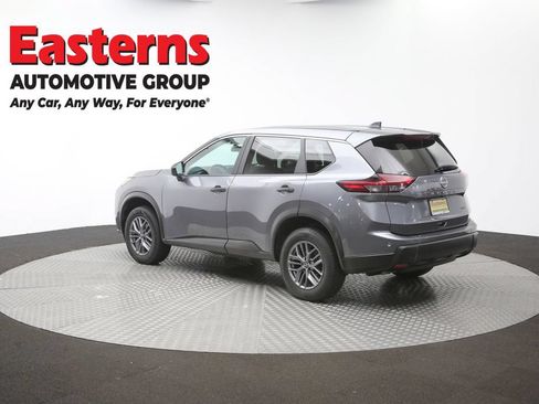 Used 2024 Nissan Rogue S AWD/4WD image 65