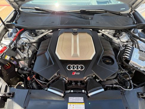 Used 2024 Audi RS 6 performance AWD/4WD image 10