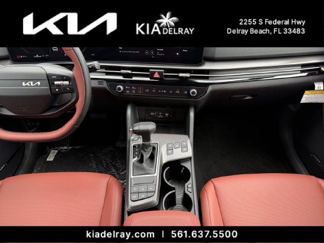 New 2026 Kia Sportage SX FWD image 13