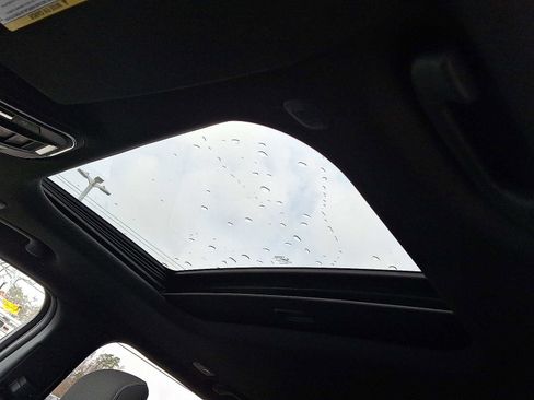 New 2025 Jeep Grand Cherokee Laredo X w/ Luxury Tech Group I image 10