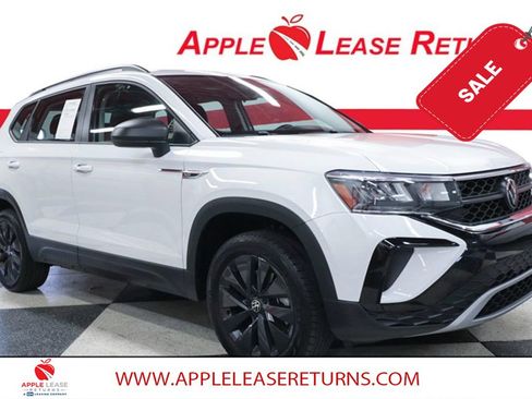 Used 2024 Volkswagen Taos S image 1