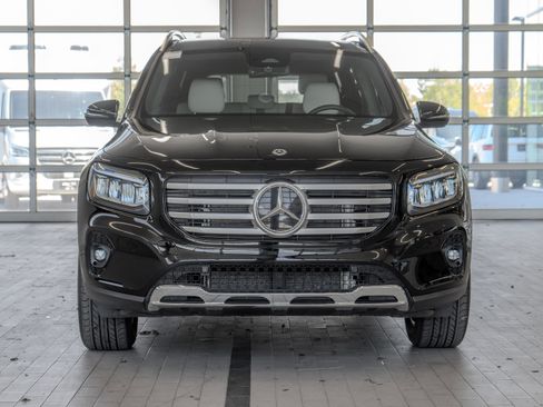Certified 2026 Mercedes-Benz GLB 250 4MATIC image 11