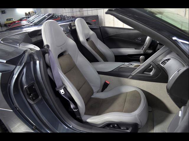 Used 2017 Chevrolet Corvette Stingray Convertible w/ 2LT Preferred Equipment Group RWD image 23