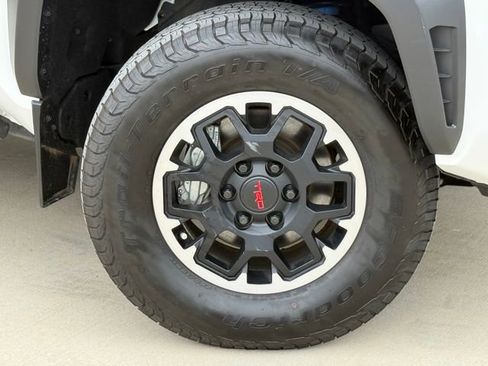 Used 2024 Toyota Tacoma TRD Off-Road AWD/4WD image 2