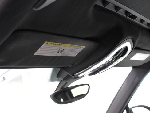 Used 2016 Porsche Cayenne image 56