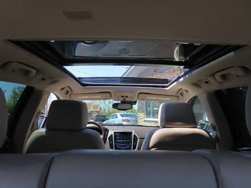 Used 2015 Cadillac SRX Luxury w/ Driver Awareness Package AWD/4WD image 15