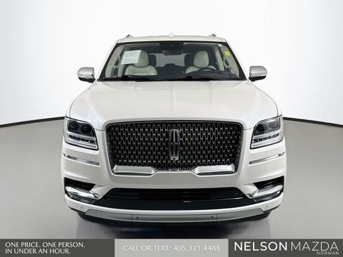 Used 2019 Lincoln Navigator L Black Label AWD/4WD image 2