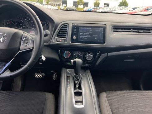 Used 2021 Honda HR-V Sport image 15