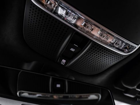 Used 2020 Mercedes-Benz S 63 AMG 4MATIC Sedan image 32