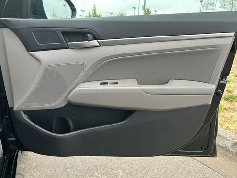 Used 2020 Hyundai Elantra SEL w/ Cargo Package (C1) FWD image 27