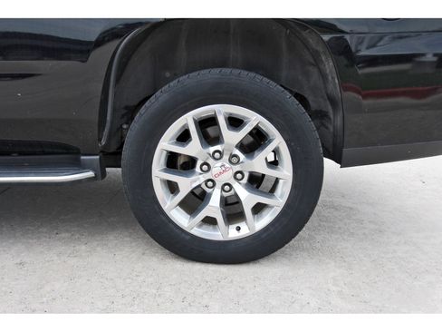 Used 2017 GMC Yukon SLE w/ SLE Value Package RWD image 13