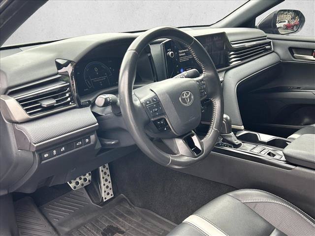 Used 2025 Toyota Camry SE w/ Multimedia Upgrade Package FWD image 9