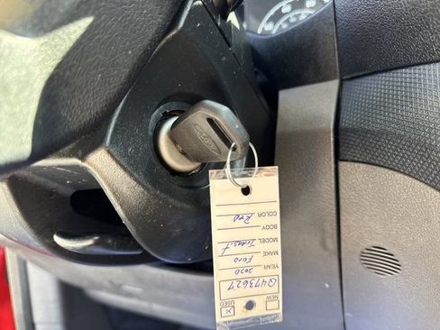 Used 2020 Ford Transit Connect XL image 23