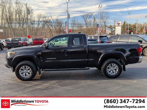Used 2019 Toyota Tacoma SR5 image 6