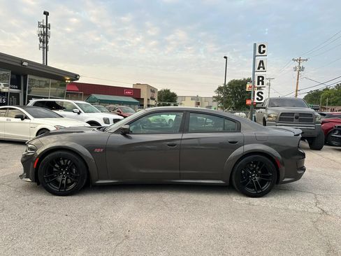 Used 2020 Dodge Charger Scat Pack RWD image 2
