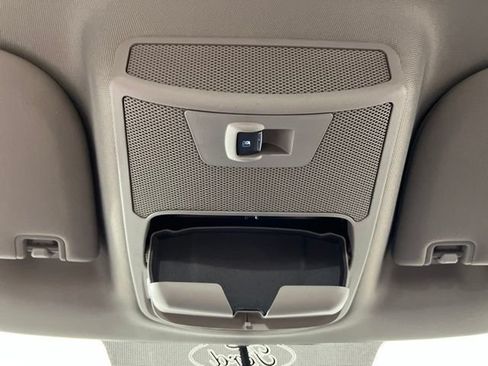 Used 2018 Ford F150 XLT w/ Equipment Group 302A Luxury AWD/4WD image 36