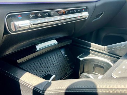 Certified 2026 Mercedes-Benz GLS 450 4MATIC image 25