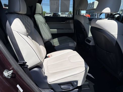 Used 2021 Hyundai Palisade Limited AWD/4WD image 17