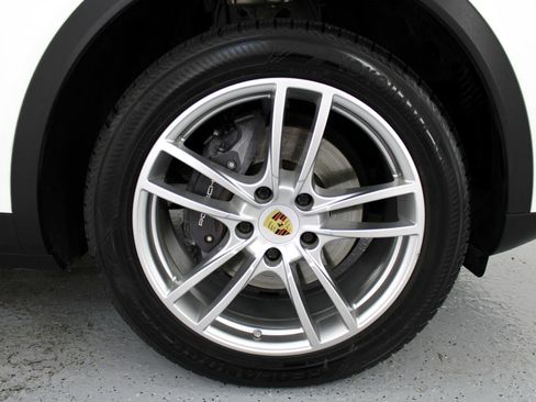 Used 2019 Porsche Cayenne image 83