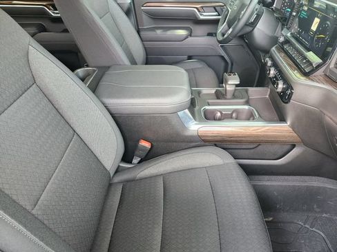 Used 2026 Chevrolet Silverado 1500 RST w/ LPO, Dark Essentials Package RWD image 19