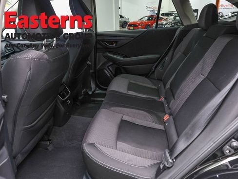Used 2023 Subaru Outback Premium AWD/4WD image 19