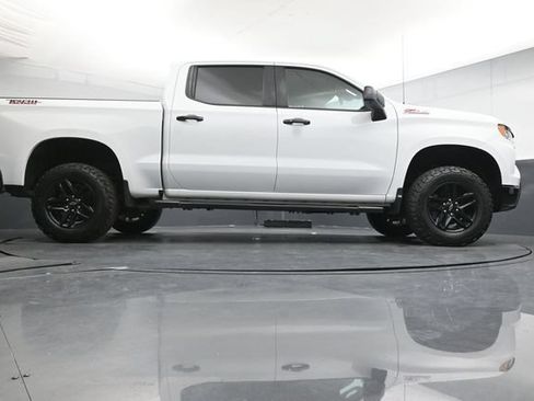 Used 2023 Chevrolet Silverado 1500 LT Trail Boss w/ Protection Package AWD/4WD image 35