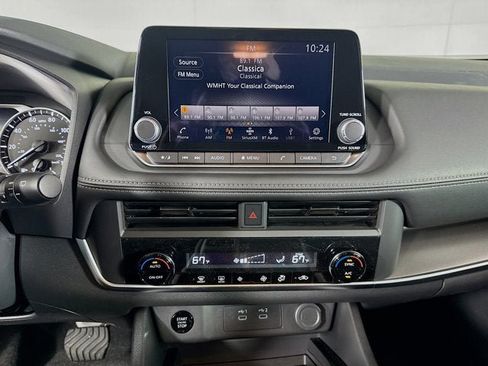 New 2026 Nissan Rogue SV AWD/4WD image 12