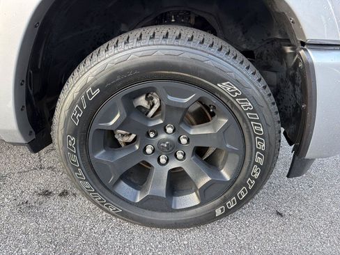 Used 2025 RAM 1500 Big Horn AWD/4WD image 11