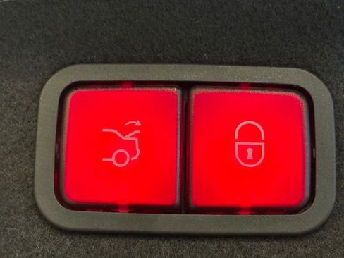 Used 2021 Mercedes-Benz C 43 AMG 4MATIC Sedan image 37