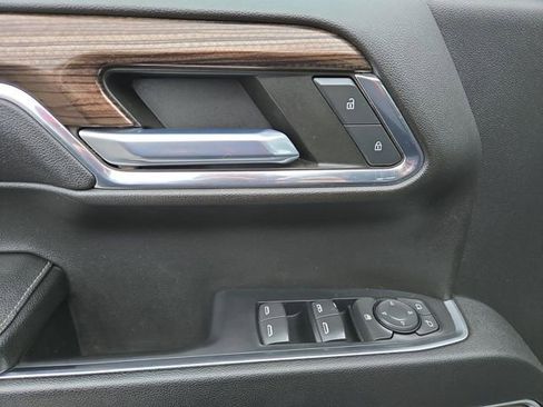 Used 2023 Chevrolet Silverado 1500 LT Trail Boss w/ Protection Package image 15